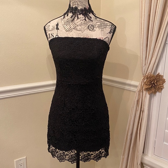 Lulu's Black Strapless Lace Dress - Picture 1 of 6